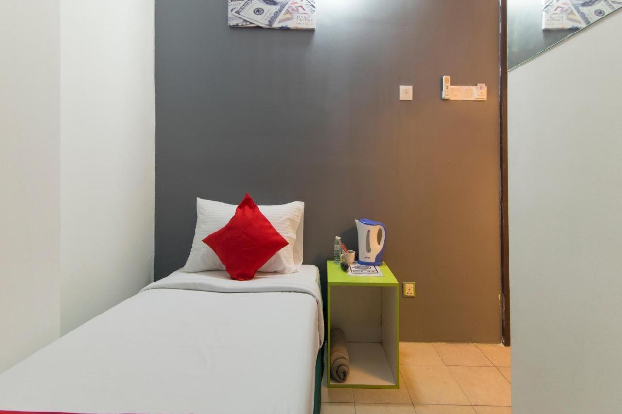 Oyo 1003 My Pace Hotel Куала Лумпур Екстериор снимка
