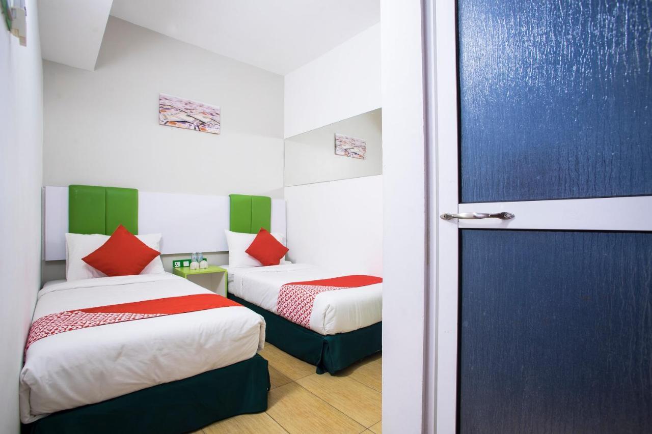 Oyo 1003 My Pace Hotel Куала Лумпур Екстериор снимка
